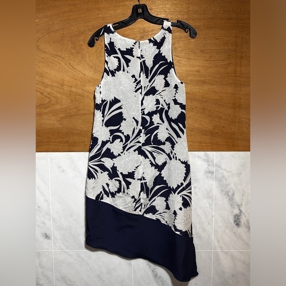 Club Monaco Quynh Blue Floral Asymmetrical Dress Size 2 Sleeveless - Picture 7 of 16